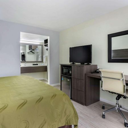 Quality Inn University North I-75 Гейнсвилл Экстерьер фото