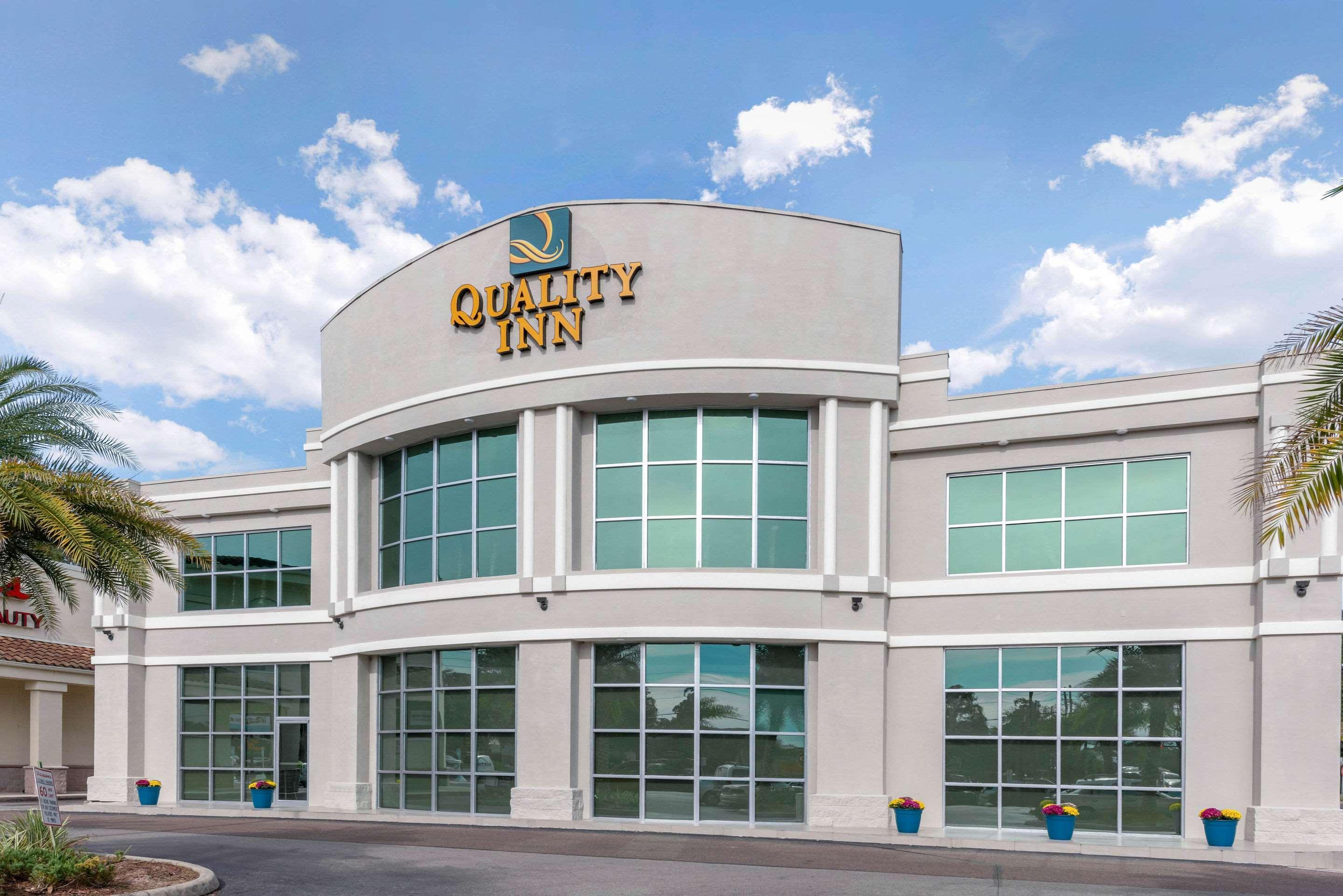 Quality Inn University North I-75 Гейнсвилл Экстерьер фото