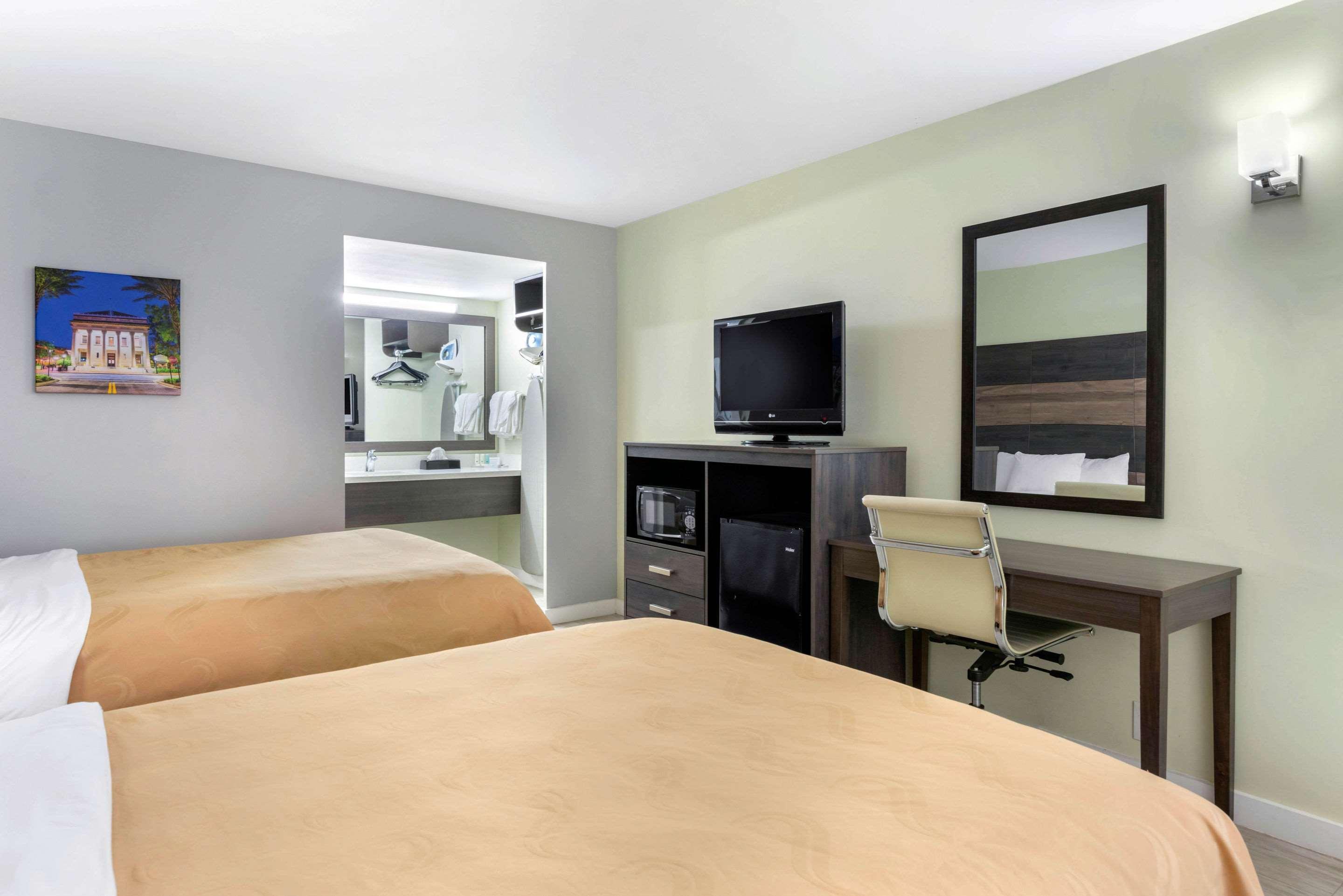 Quality Inn University North I-75 Гейнсвилл Экстерьер фото