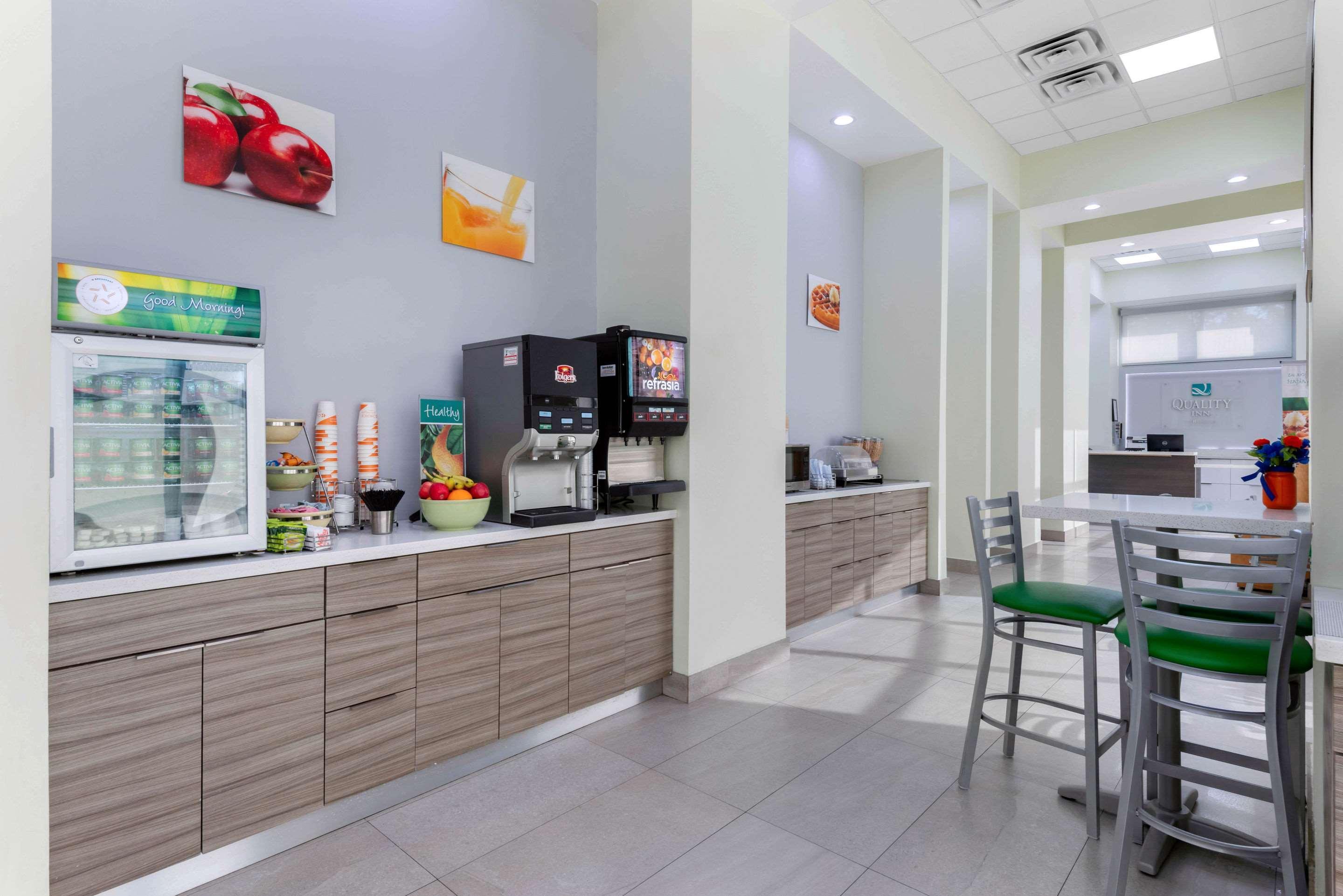 Quality Inn University North I-75 Гейнсвилл Экстерьер фото