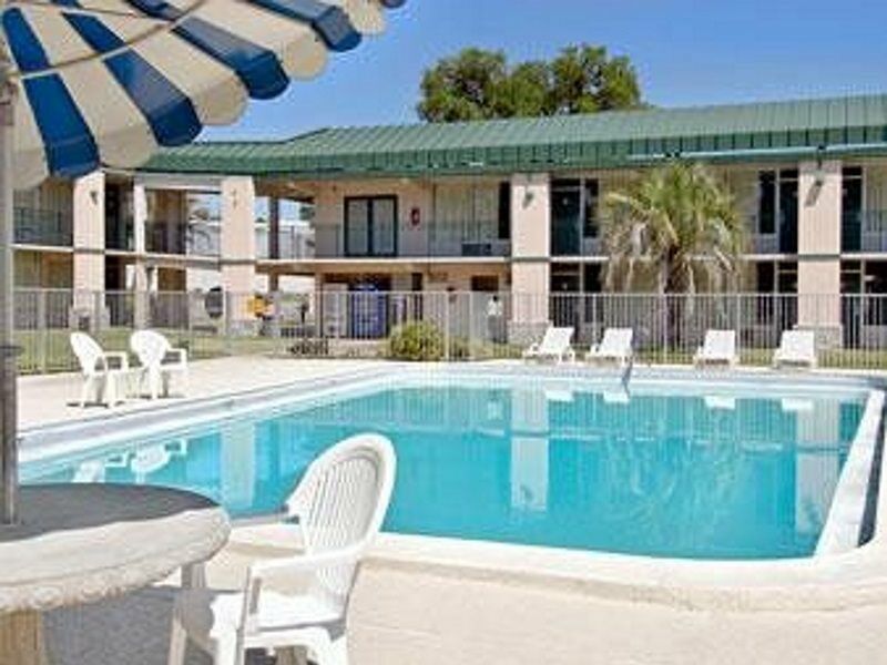 Quality Inn University North I-75 Гейнсвилл Экстерьер фото